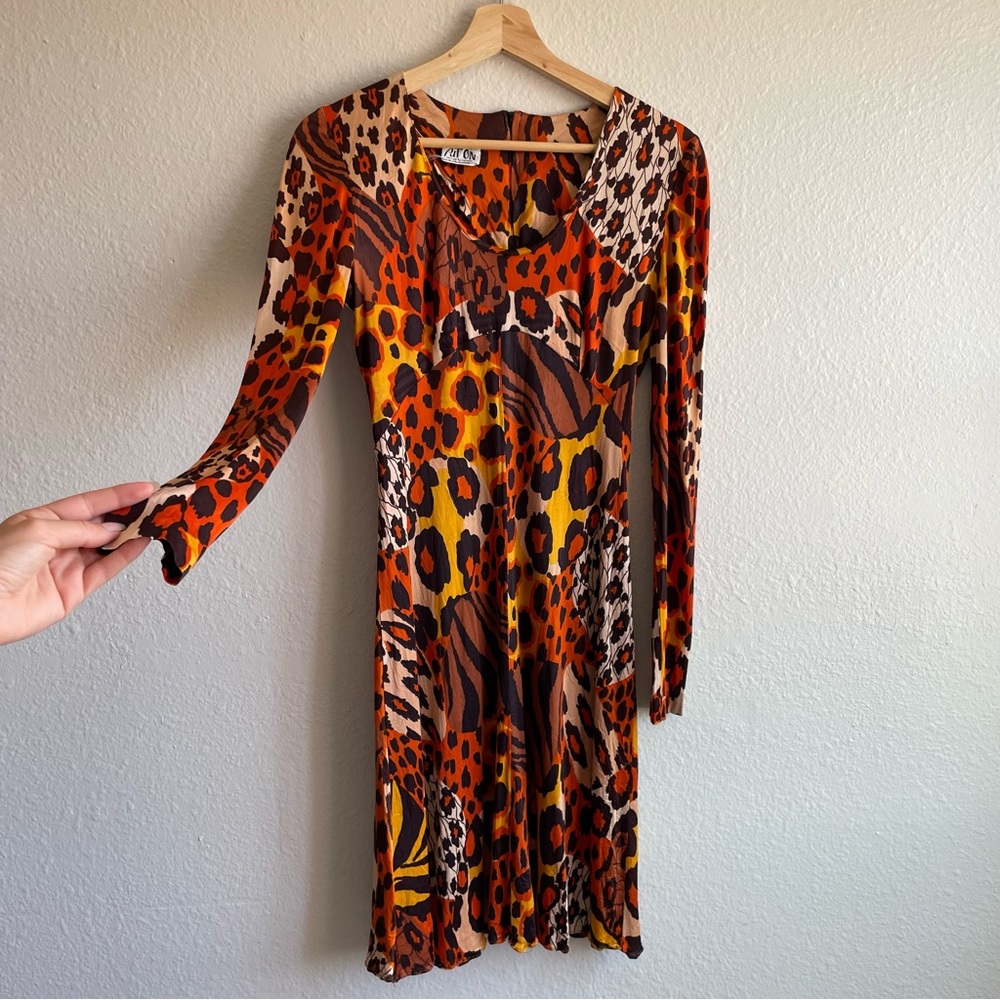 Vintage 1970s long sleeve animal print midi dress
